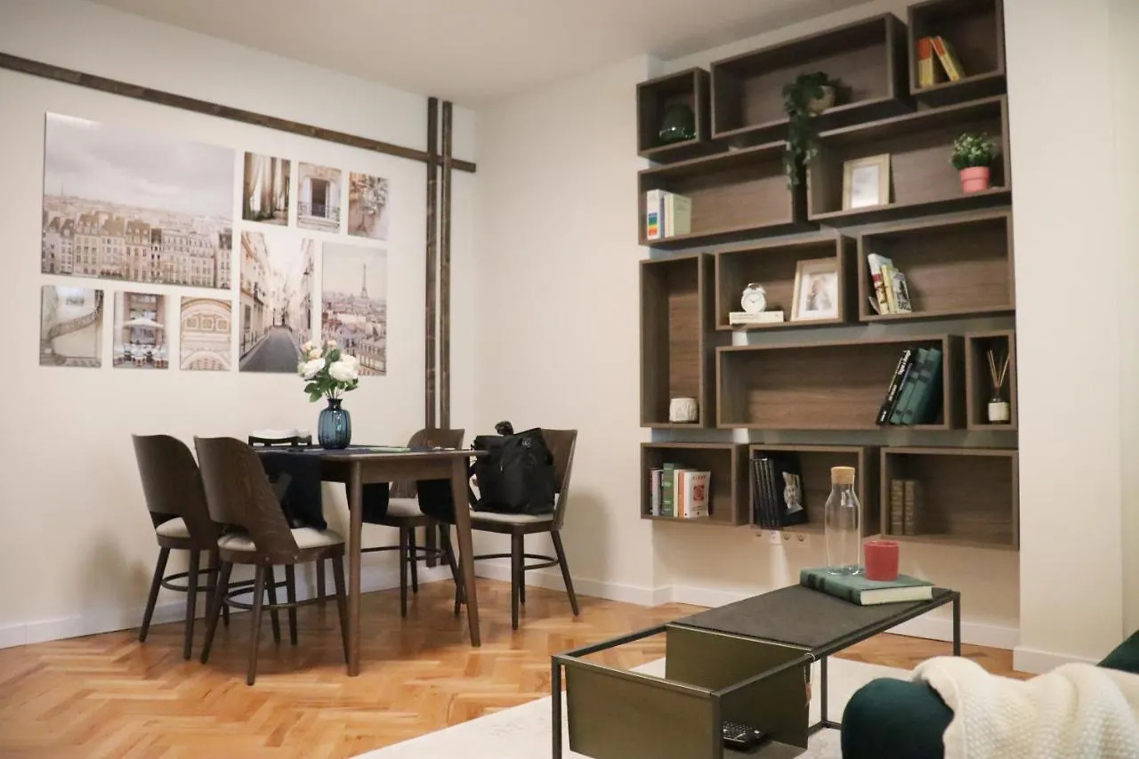 Stylish And Quiet Apt With Balcony Sofia Apartment
